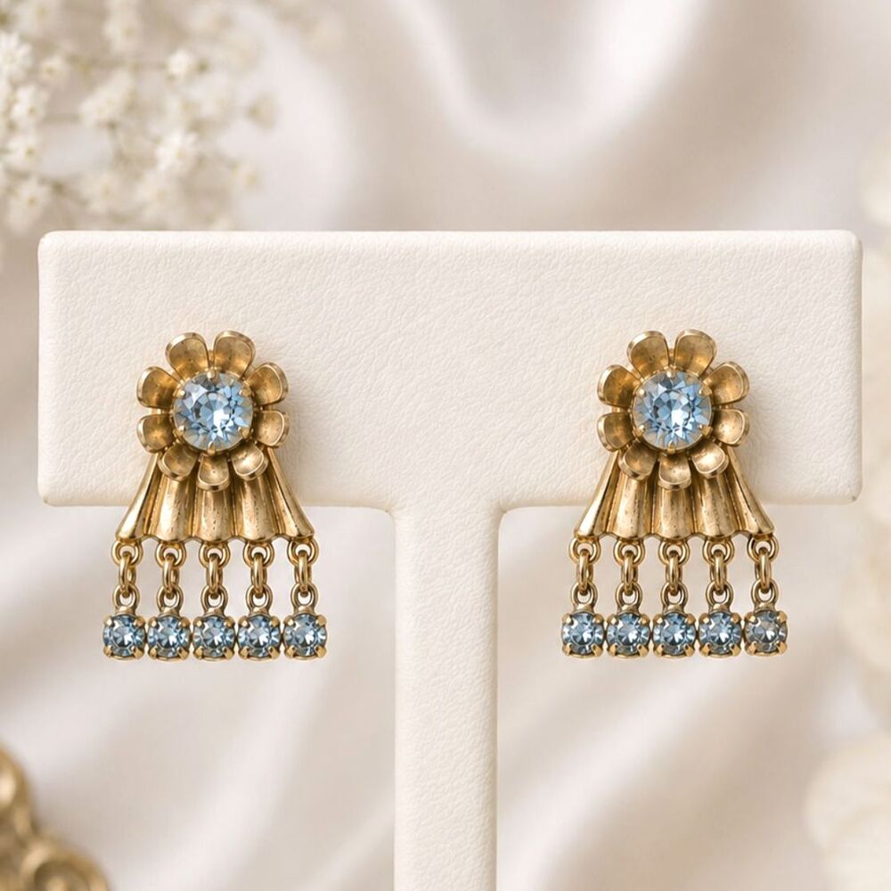 Vintage 1950s Blue Rhinestone Flower Earrings
